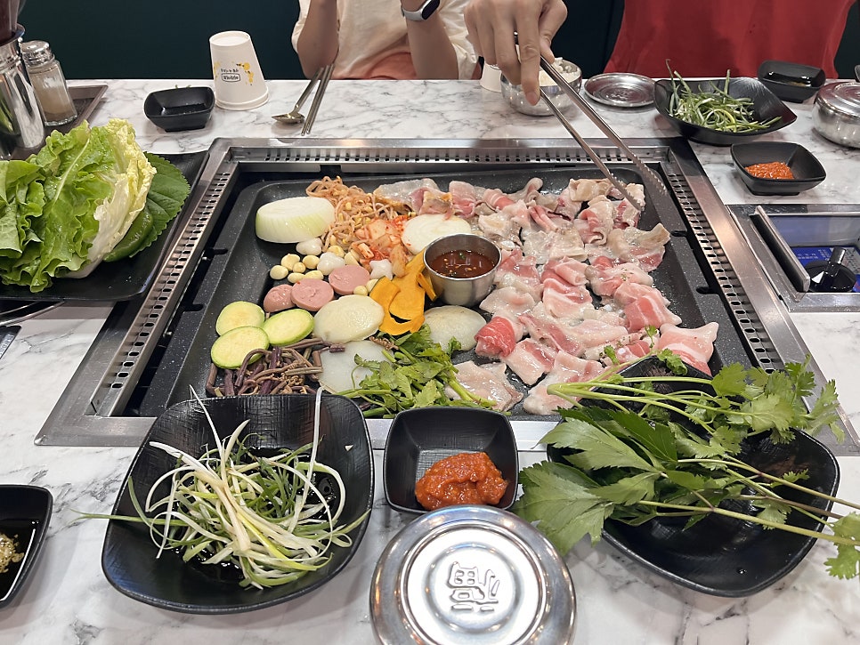 꽃잎대패 제주아라점 사진 2