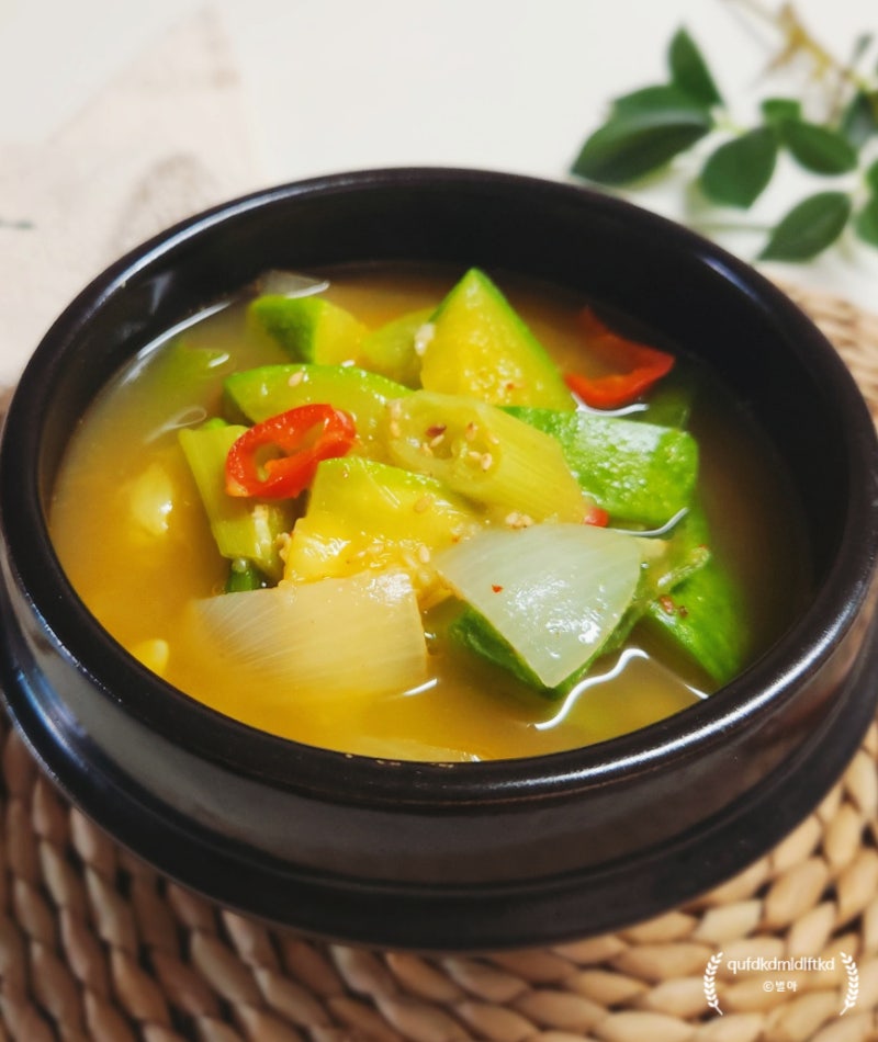 새우젓 호박찌개 레시피 | 밥도둑 둥근호박 새우젓찌개 만드는법