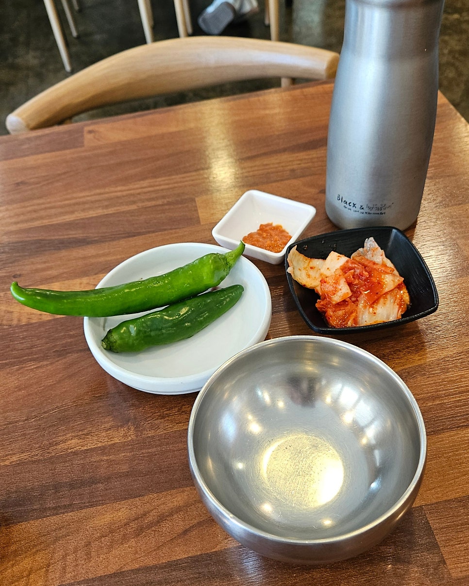 느티나무칼국수&돈까스 사진 5