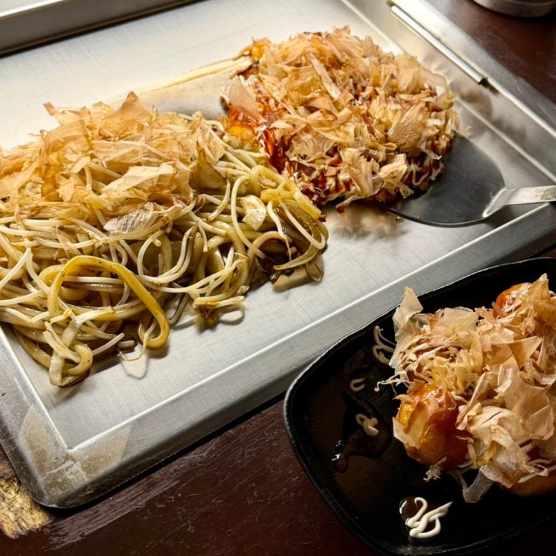 [홍대/코노미] 12년째 자리 지킨 홍대 오코노미야끼 찐맛집