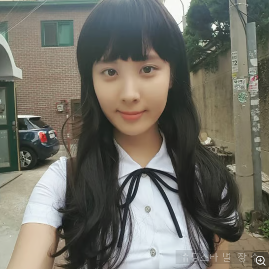 "18년째 리즈 갱신,데뷔 18년 차에도 변함없는 '20대 신체나이, 국가대표급 방부제 미모 서현의....