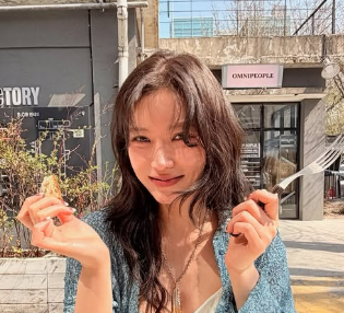 주연 사진 5