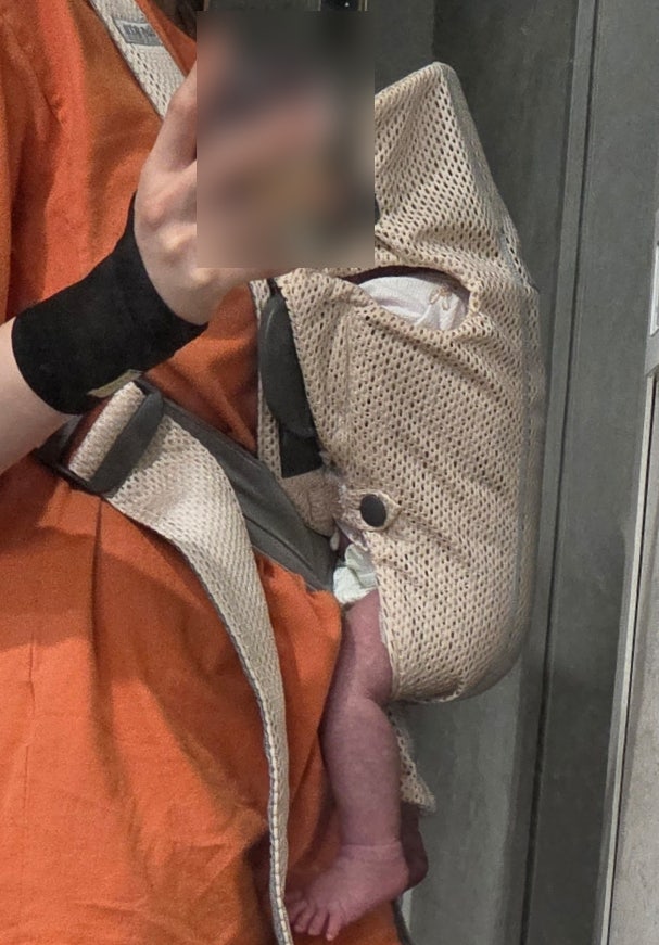 아기띠 추천 베이비뵨 미니 신생아~2개월 착용 후기 베이비뵨 미니 사용법 신생아 당근템 추....