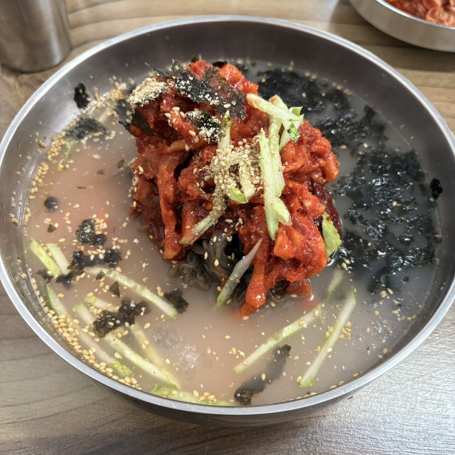 딸부자막국수 사진 1