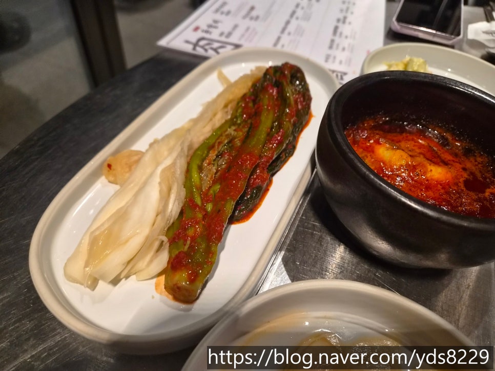 명호돗갈비 제주공항점 사진 1