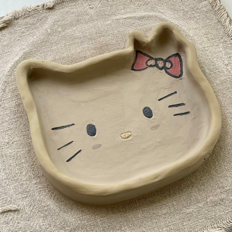 홍대 가볼만한곳 추천! 서울 도자기공방 홍대 도자기카페줄 접시 만들기 원데이클래스 +완성....