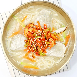 명동 칼국수 레시피 사골곰탕육수 활용 면요리