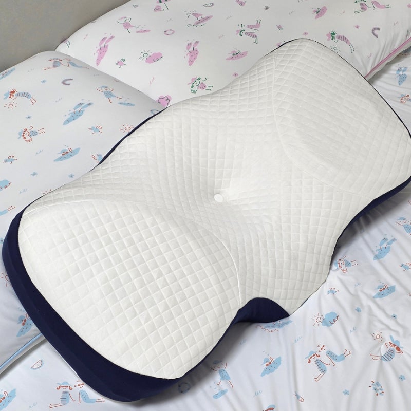 일자목이 30초몰 메모리폼경추베개로 누워 잤는데 옆으로 누워도 뻐근함 없이 편안함