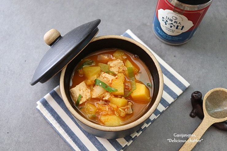 구수함 가득 된장찌개 집밥 고추장찌개 레시피 남해진인 육수다 코인육수