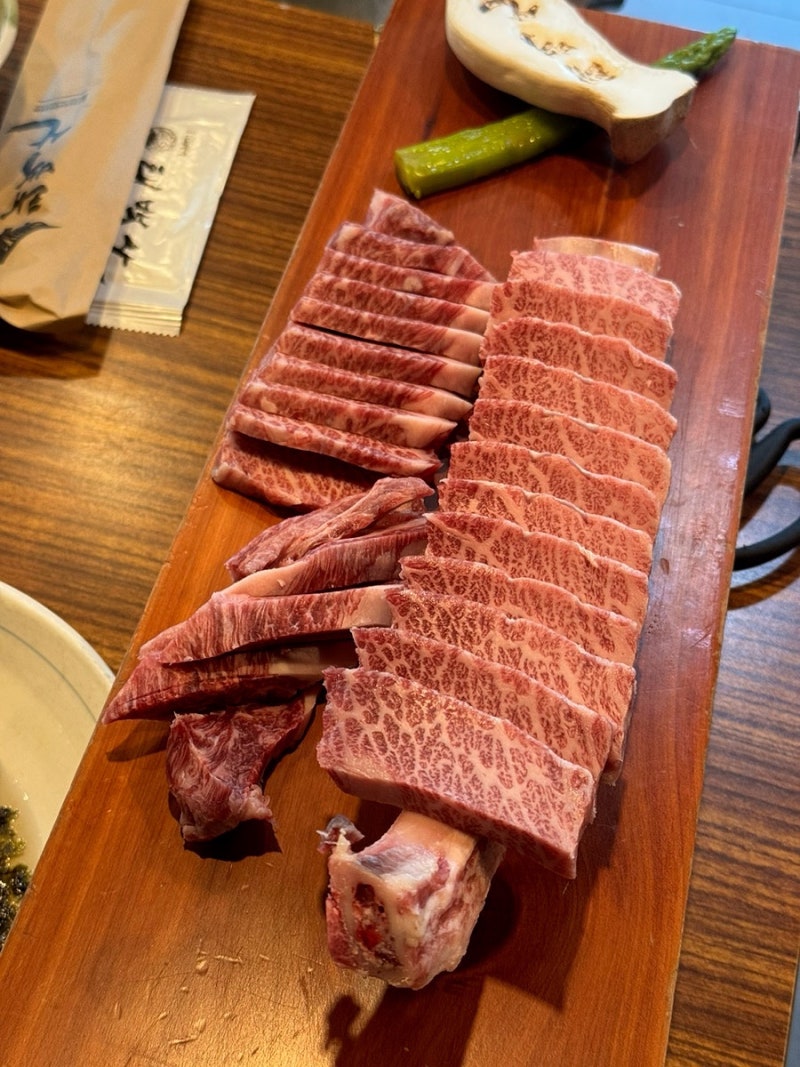 김포 한우 맛집 태백산｜한우 도끼 생갈비(진또배기) 먹고 온 부모님과 외식 후기