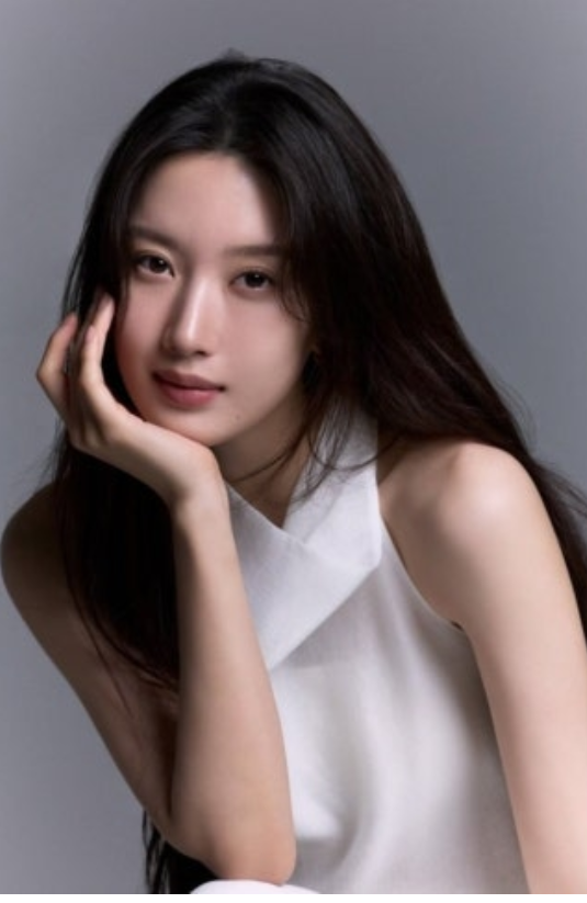 문가영, 소속사 결별 후 차은우 재회 ‘여신강림’ 5년 뒤 같은 회사가 된 두 배우