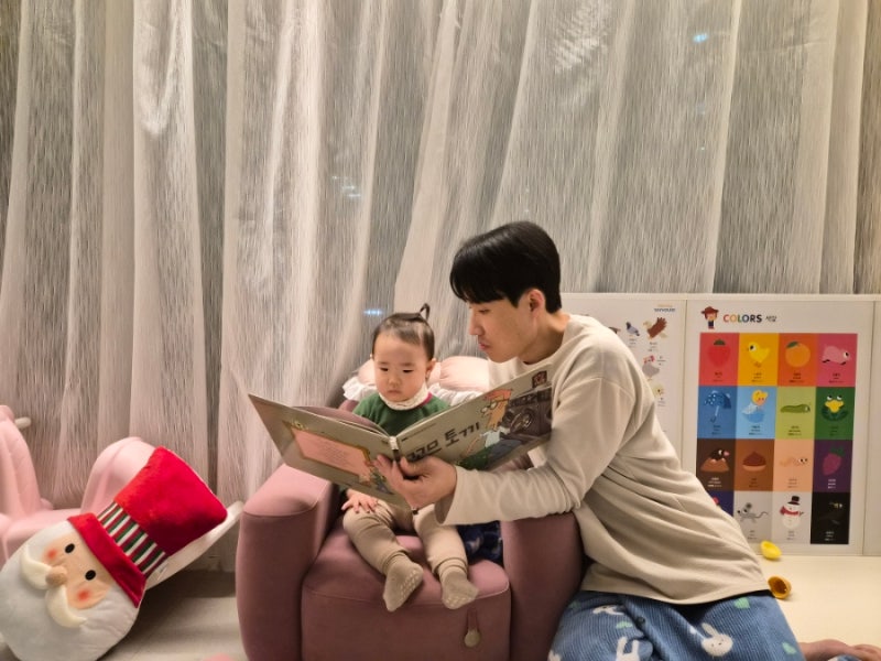 작은방 가구배치/ 밤비노베베 두두쇼파 아기쇼파, 아기책장, 회전책장, 대형 마크라메