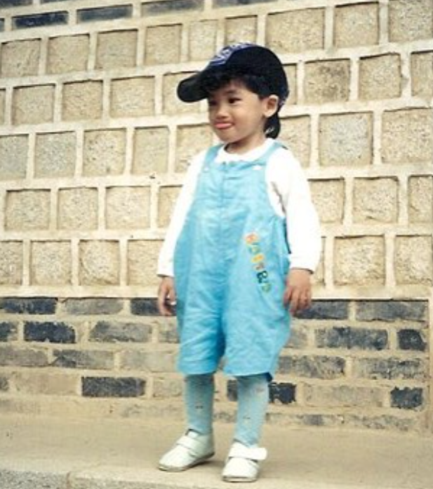 ‘재벌돌’로 소문났지만 그룹에선 안 뜨던 아이돌…7년 뒤 로코킹 된 남배우는?