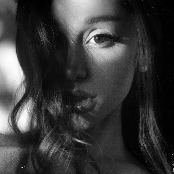 아리아나 그란데(ariana grande) 8집 "petal" 앨범 리뷰 + 가사 해석