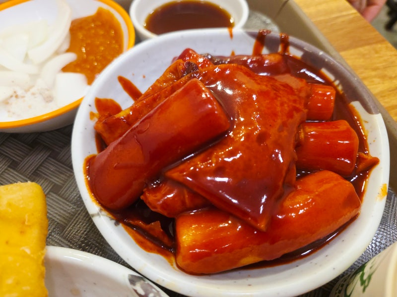 부산 해운대 전통시장 먹거리 추천 떡볶이 먹부림 데이트 갈만한곳으로 딱이야
