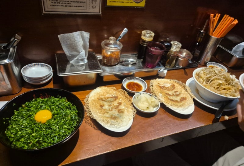 [송파 잠실 맛집]칸다소바 롯데월드몰점_아부라소바 교자세트, 지로케라멘 교자세트 내돈내산 솔직후기 : 네이버 블로그