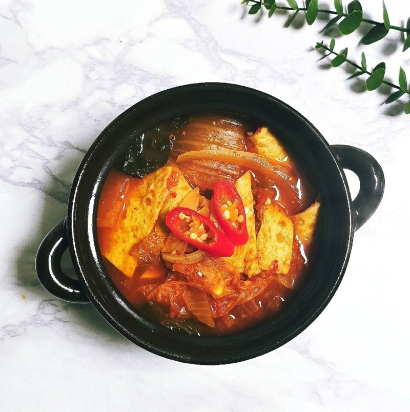 어묵 김치국 끓이는법 감칠맛 좋은 김치 오뎅탕 레시피 오뎅 김치찌개