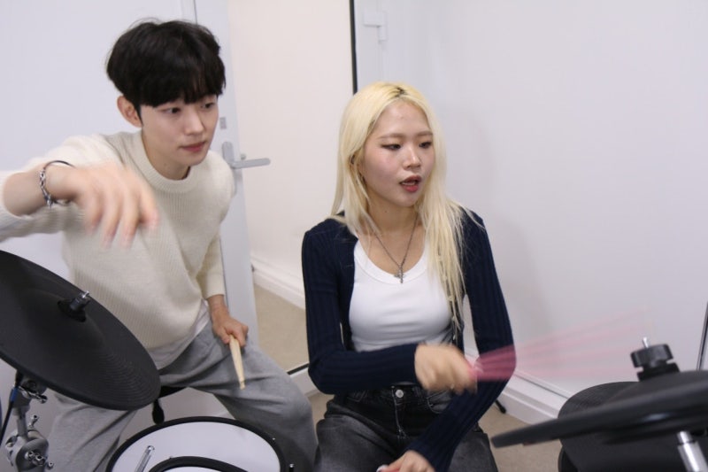 오늘은뮤직 기흥점 드럼 1:1 레슨 장면