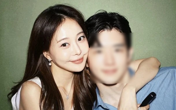 아옳이 남친 <b>김형배</b> 얼굴 공개, 직업 키 실화야?! (엔터뉴스연예부)
