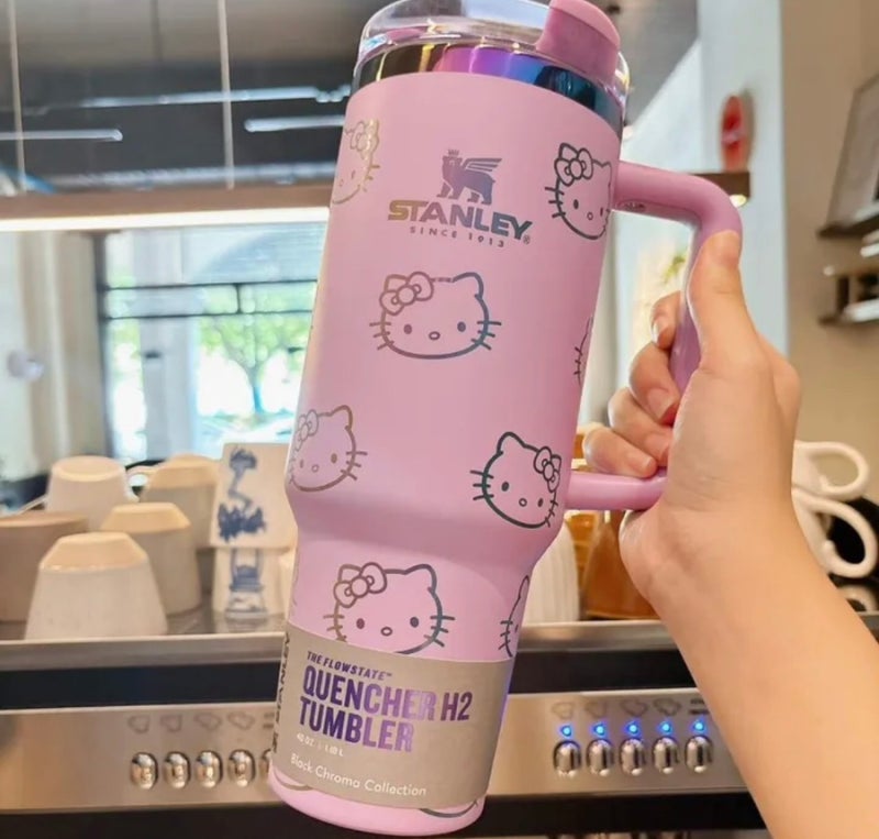 [헬로키티 스탠리] 모노클라운지 헬로키티 스탠리 퀜처 H2.0 40oz 1.18L｜설현 텀블러｜나혼자산....