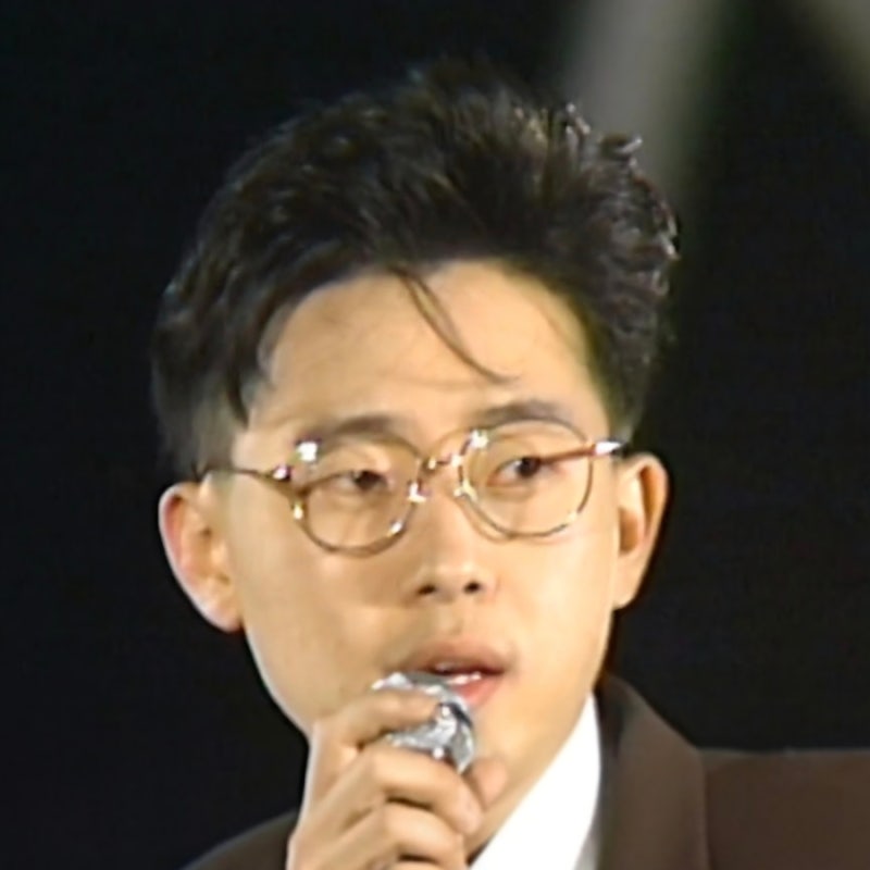 "아버지 유산으로 만든 앨범 100만장 팔았다.." 휘문고 나와 대학 때려치우고 톱가수된 의외의....