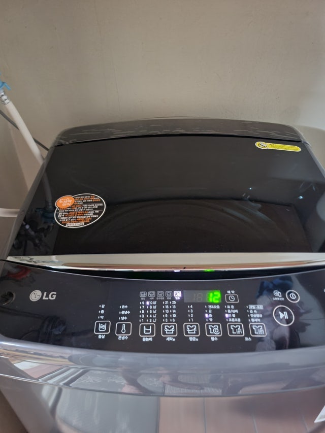 LG 통돌이 세탁기 16kg TR16MK2 미드 블랙 가정용 세탁기 추천