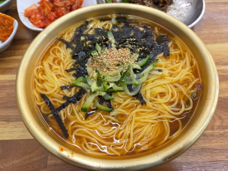 대구 북구청 맛집 | 제1국수집 | 무한리필이 가능한 잔치국수 후기