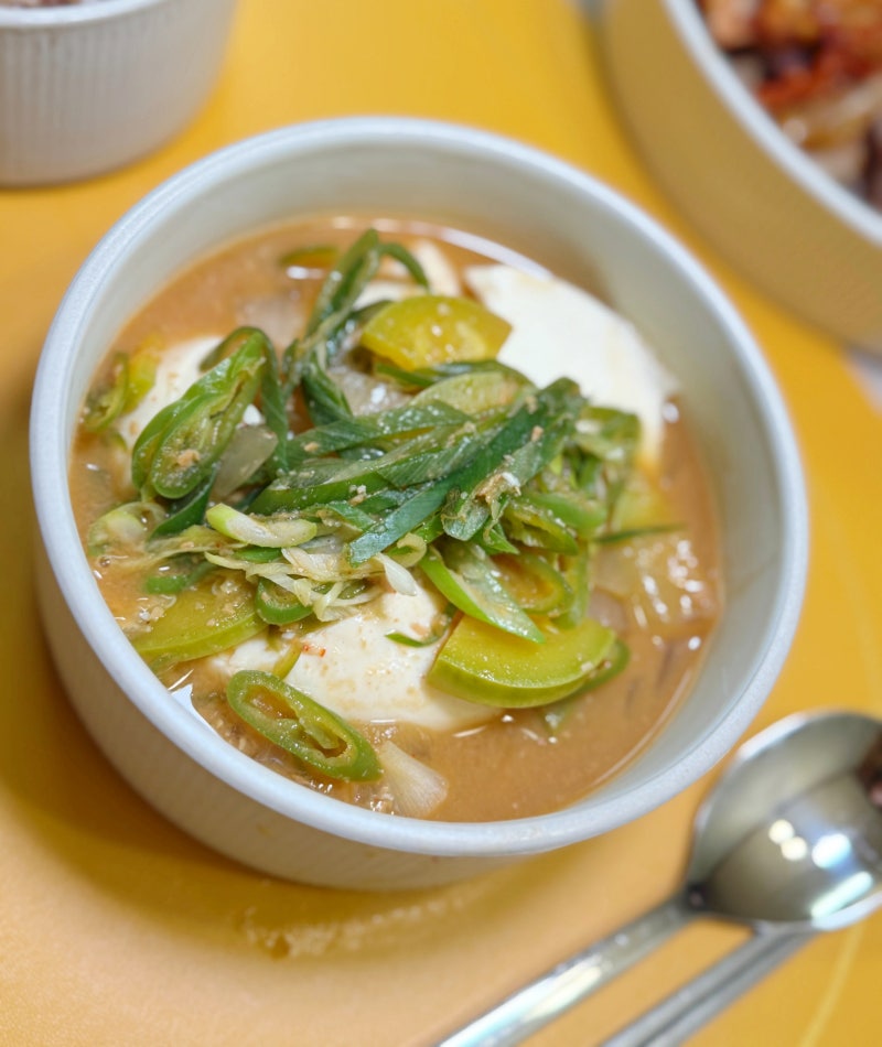 [레시피] 다담 양념으로 뚝딱 만드는 구수한 순두부 된장찌개