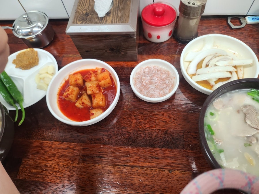 대명돼지국밥 사진 5