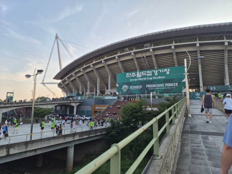 전주성 직관 후기! 전북현대 vs FC서울, 역시 축구는 현장에서 봐야 합니다⚽