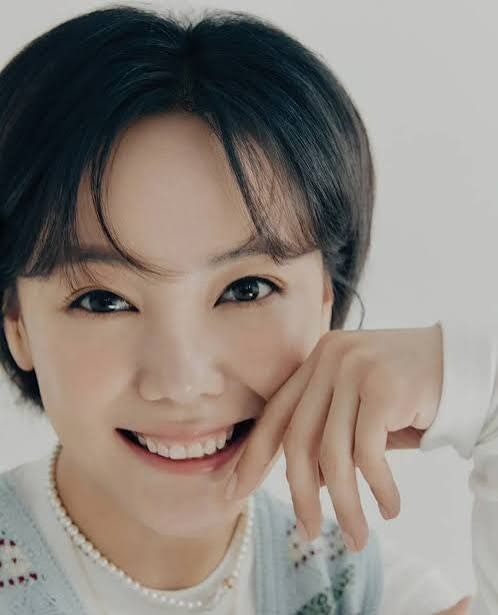 "민낯에 꽃무늬 잠옷?" 배우 고은아 프로필 나이 키 본명 방가네 방효진 가족 학력 고향 데뷔 ....