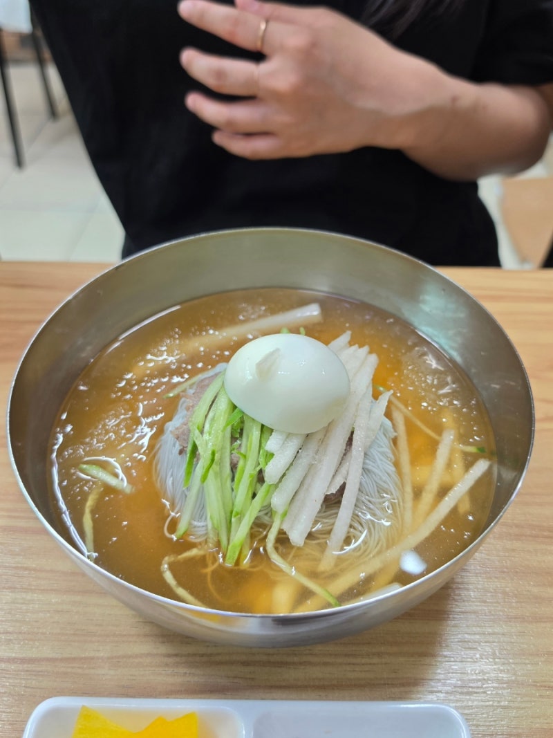 [냉면시대] 냉장고를 부탁해 김대명 픽 냉면 만두 연신내 맛집 평일 웨이팅 후기
