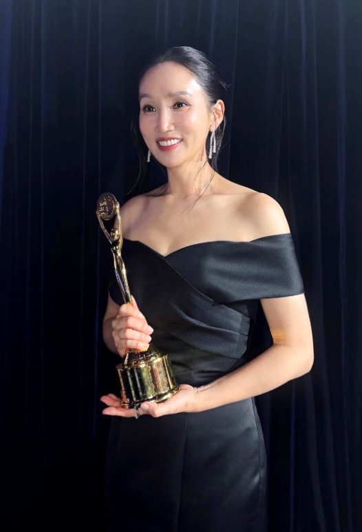 진선규 박보경 청룡영화제 눈물의 수상 소감과 부부의 연기 인생
