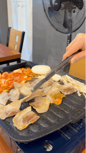 순천 연향동맛집 셀프바로 푸짐한 삼겹살 엄지네 고깃집