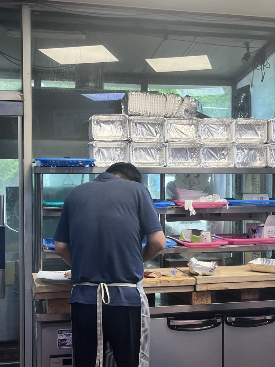 서남왕족발 사진 6