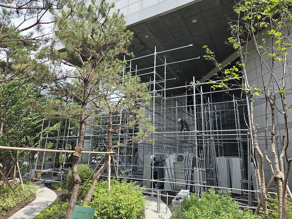 시스템 수평비계 서울 양재동 내부 천장 보수공사 현장