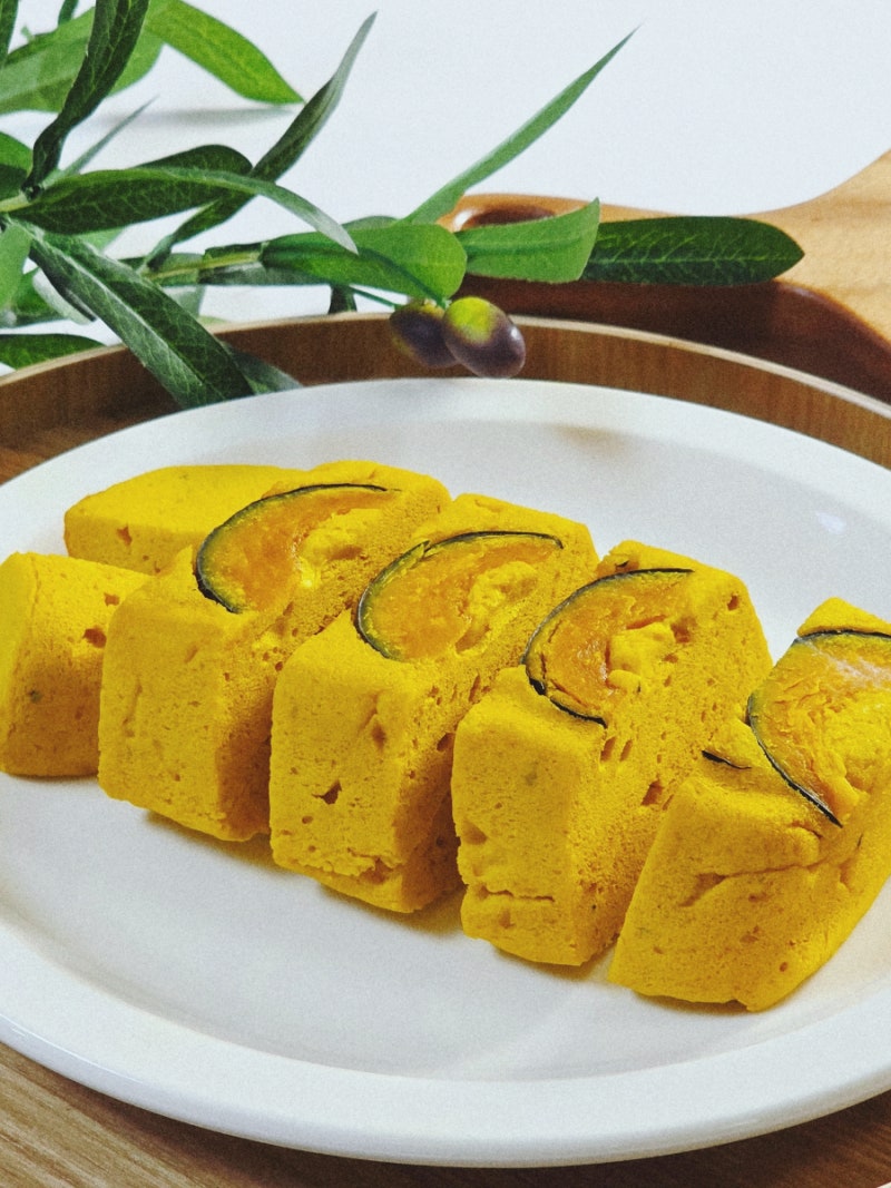 밀가루·설탕❌ 진짜 폭신하고 부드러운 빵! 단호박 카스테라 레시피(전자레인지 요리)