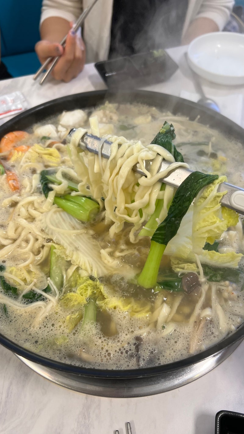 강원도 속초 영랑호맛집 해물샤브 칼국수 해물파전 솔직후기ㅣ영랑칼국수