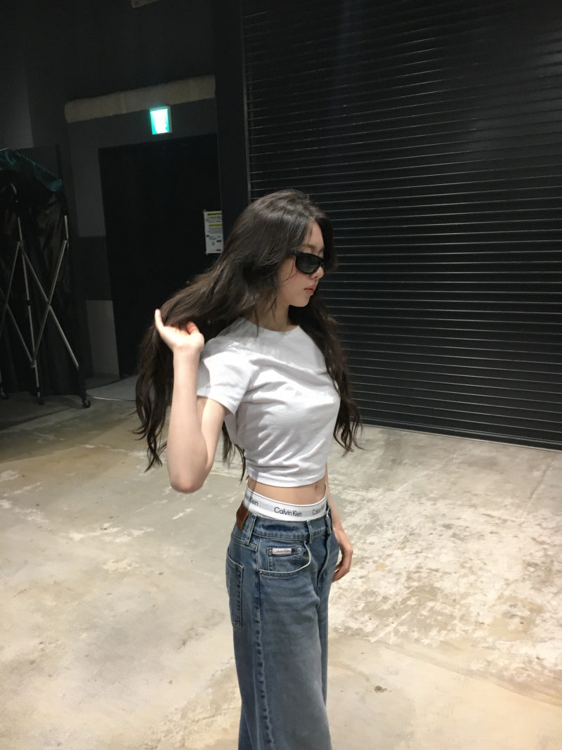 260803 베이비몬스터 로라 릴스/ 위버스