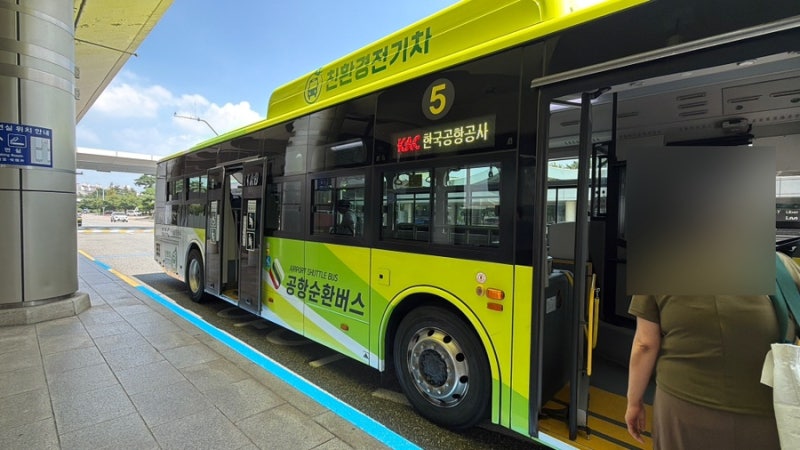 김포공항 국제선주차장에서 국내선 이동 공항순환 셔틀버스 타는곳, 타는방법, 노선, 배차간....