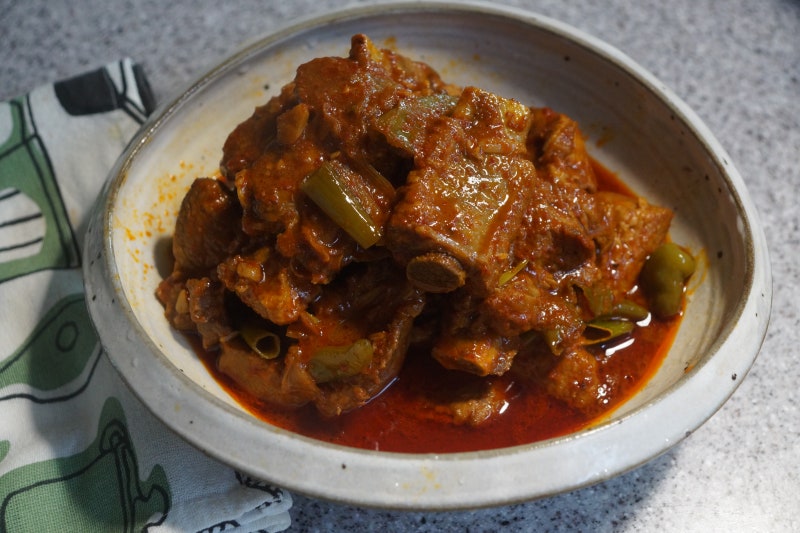 돼지갈비 한팩 가지고 두가지 음식 만들기  #  고추장 돼지갈비찜  # 김치찜