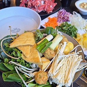 강릉에서 샤브샤브는 무조건 [소담촌]홍제동 맛집 추천