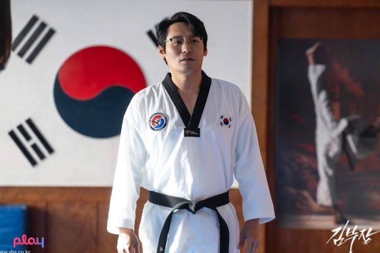 '폭싹' 학씨 아저씨부터 '김부장' 성한수까지... 대기만성 배우 최대훈이 인생 역전한 비결