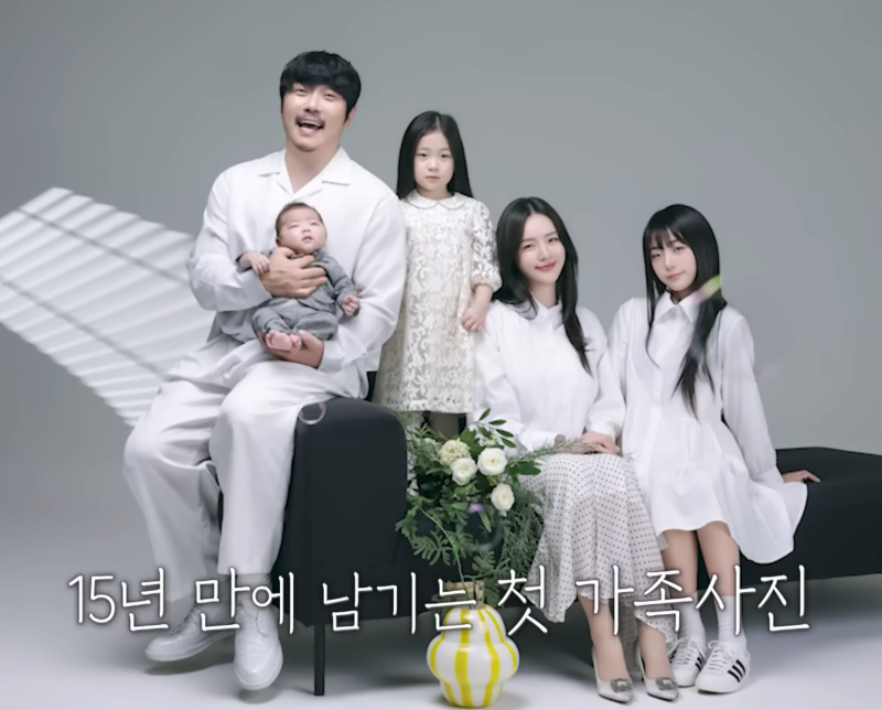빚 독촉 전화 때문에 15년 숨겼던 가족...KCM 첫 가족사진에 울컥한 장면