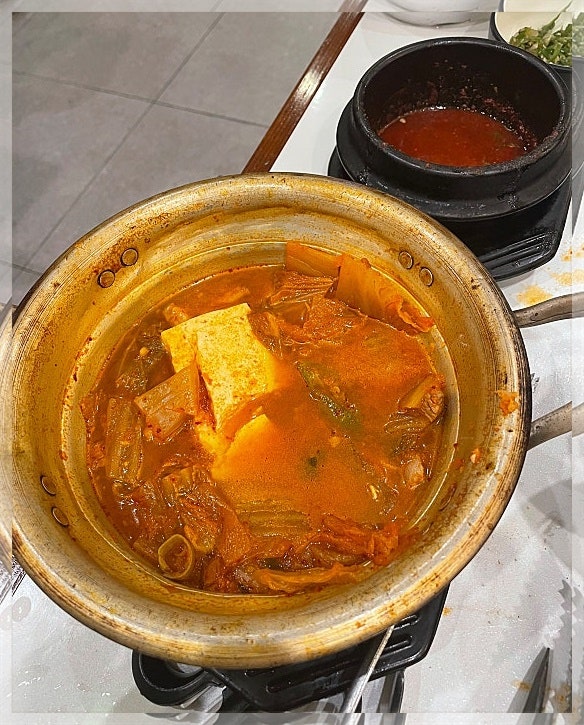 정돼지식당 제주공항점 사진 2
