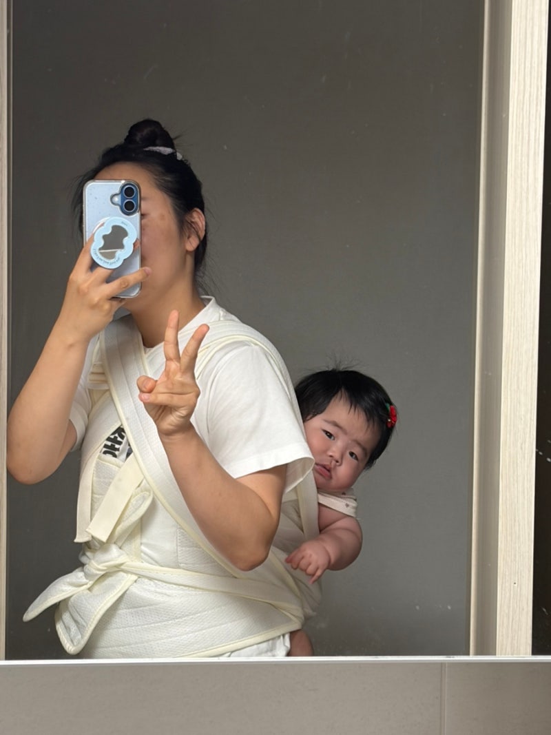 안아달라는 아기 때문에 힘들다면? 오보기 포대기 사용 후기