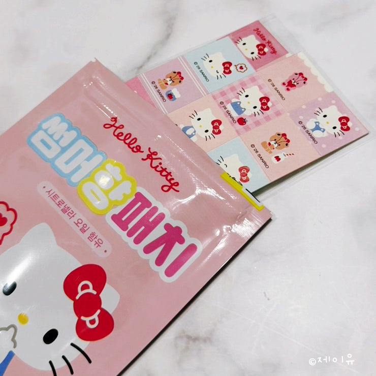 다이소 여름필수템! 산리오 헬로키티 썸머향 패치로 모기퇴치