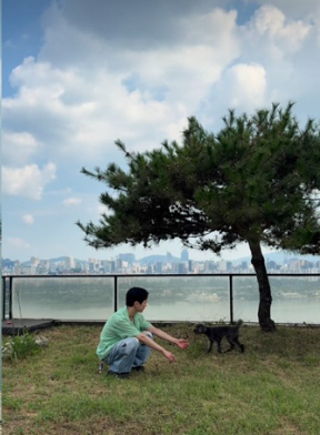 SHINee's Key Reveals Recent Life After Hiatus: Kim's Family Summer Presented from His 3.8 Billion Won Han River View Home