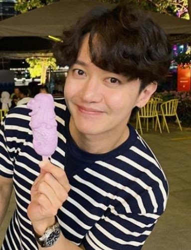 노을 <b>강균성</b>, <b>결혼</b> 혼전순결 선언 11년 만에 "10월 30일... 