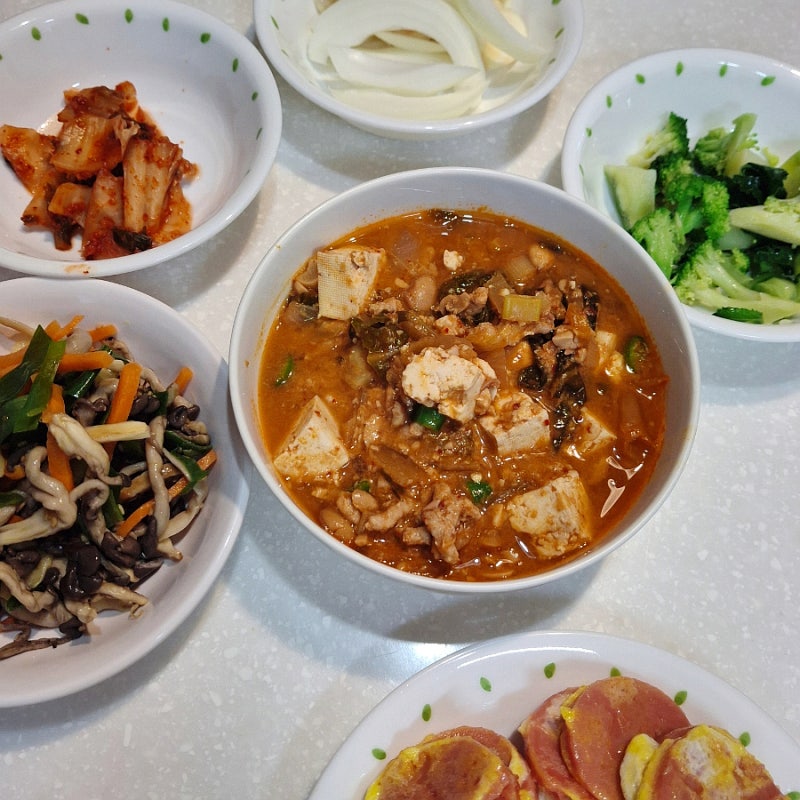 청국장 맛있게 끓이는법 돼지고기 청국장찌개 레시피 저녁밥상
